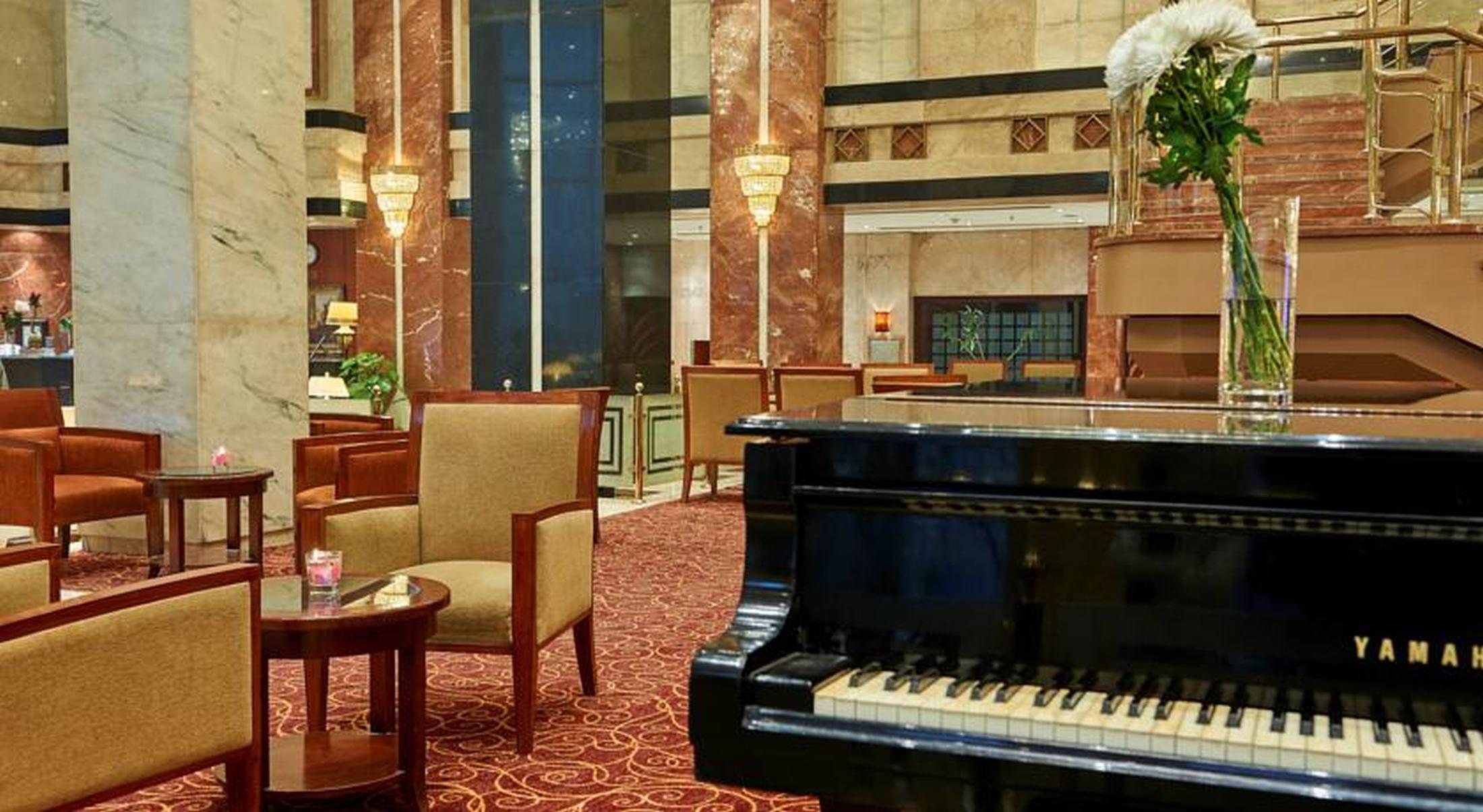 Safir Hotel Cairo Giza Екстериор снимка The lobby