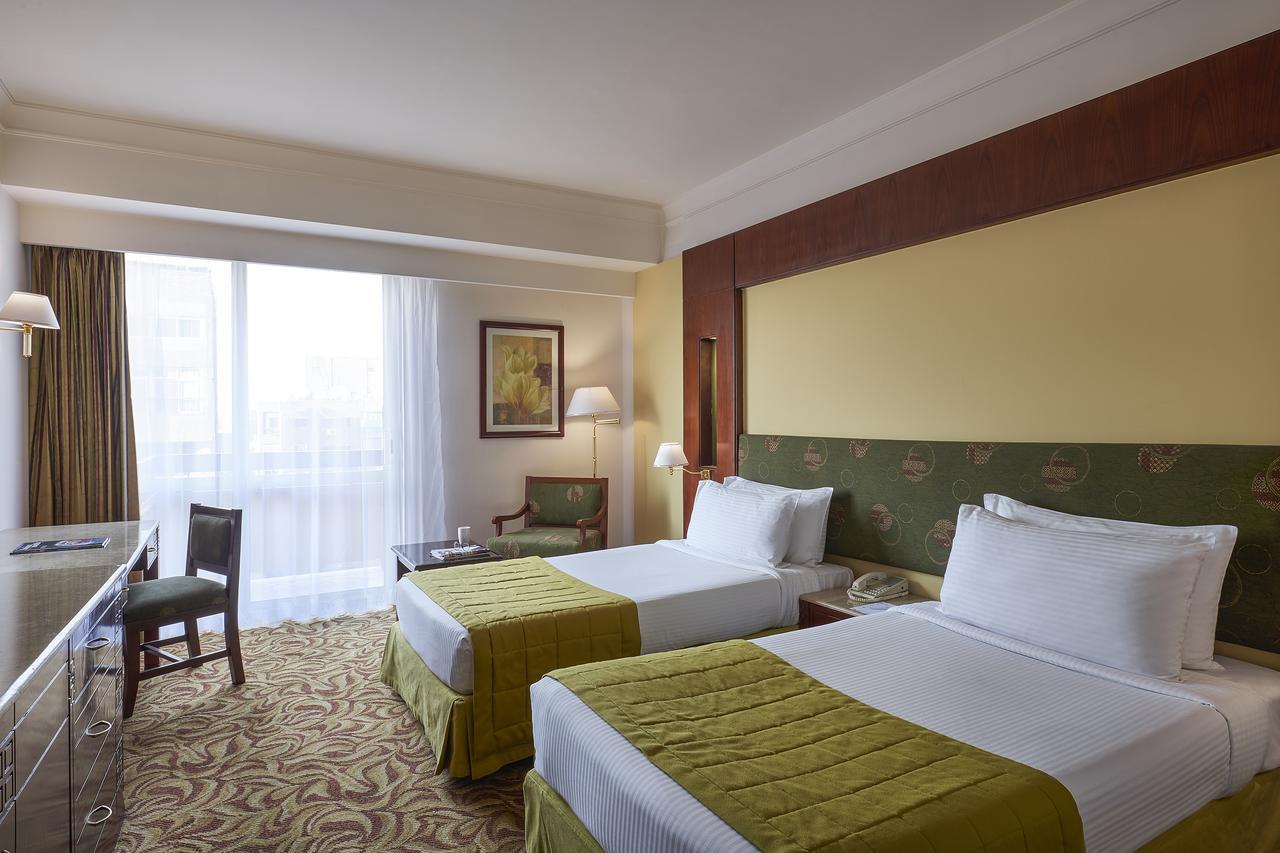 Safir Hotel Cairo Giza Екстериор снимка Deluxe Room